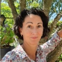 Nathalie Chiffot à l'initiative de SOLFAMILI votre réseau de solidarité entre les familles de militaires pour l'accompagnement scolaire de nos enfants